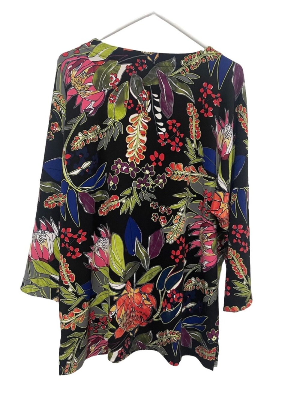 Chico’s Women's Black Floral V-Neck Tunic Top Slinky Gorgeous - Picture 6 of 6